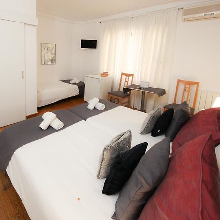 Petit Hotel Barcelona Buitenkant foto