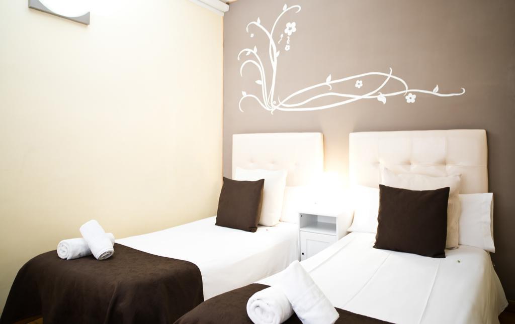 Petit Hotel Barcelona Buitenkant foto