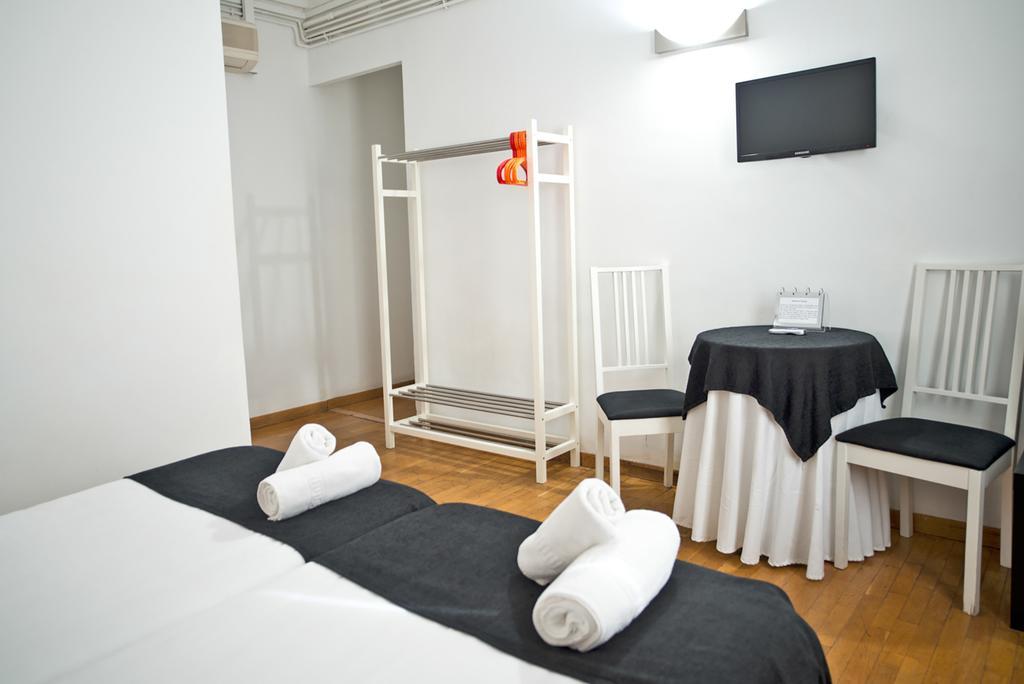 Petit Hotel Barcelona Buitenkant foto